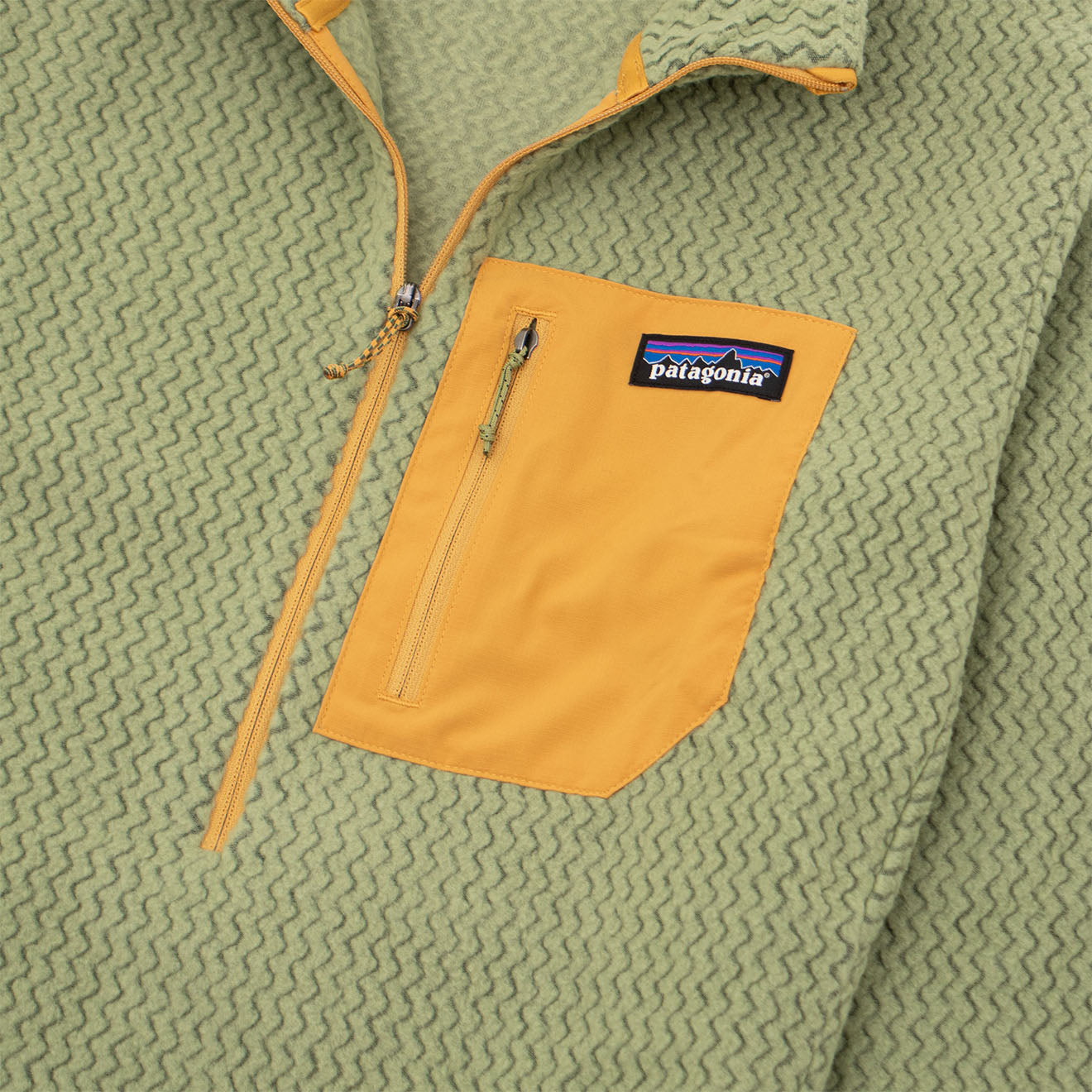 Patagonia R1 Air Zip Neck Buckhorn Green