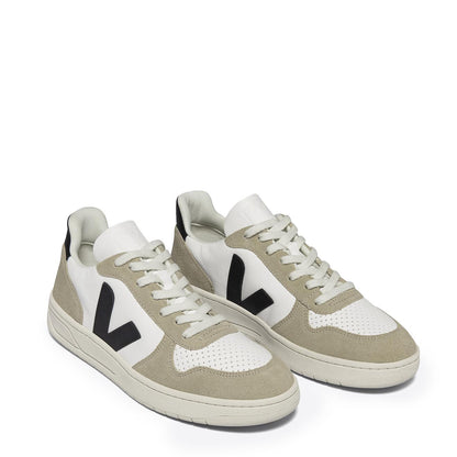 Veja V-10  Extra White Black Sahara Trainer - The Sporting Lodge