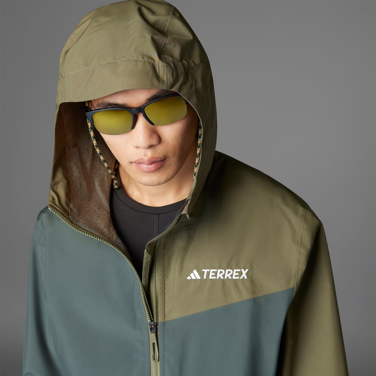 Adidas Terrex Multi 2.5L Rain.Rdy Jacket Legend Ivy / Olive Strata