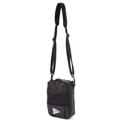 And Wander Ecopak Sholder Pouch Black