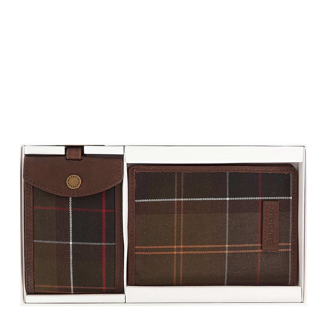 Barbour Leather & Tartan Travel Gift Set Classic Tartan / Brown - The Sporting Lodge