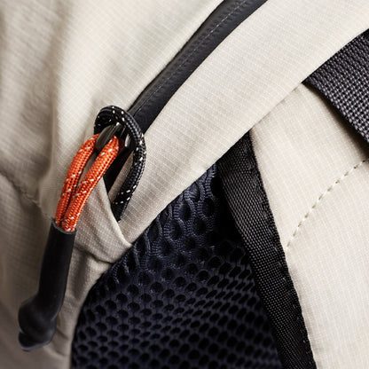 Bellroy Lite Daypack 20L Ash - The Sporting Lodge