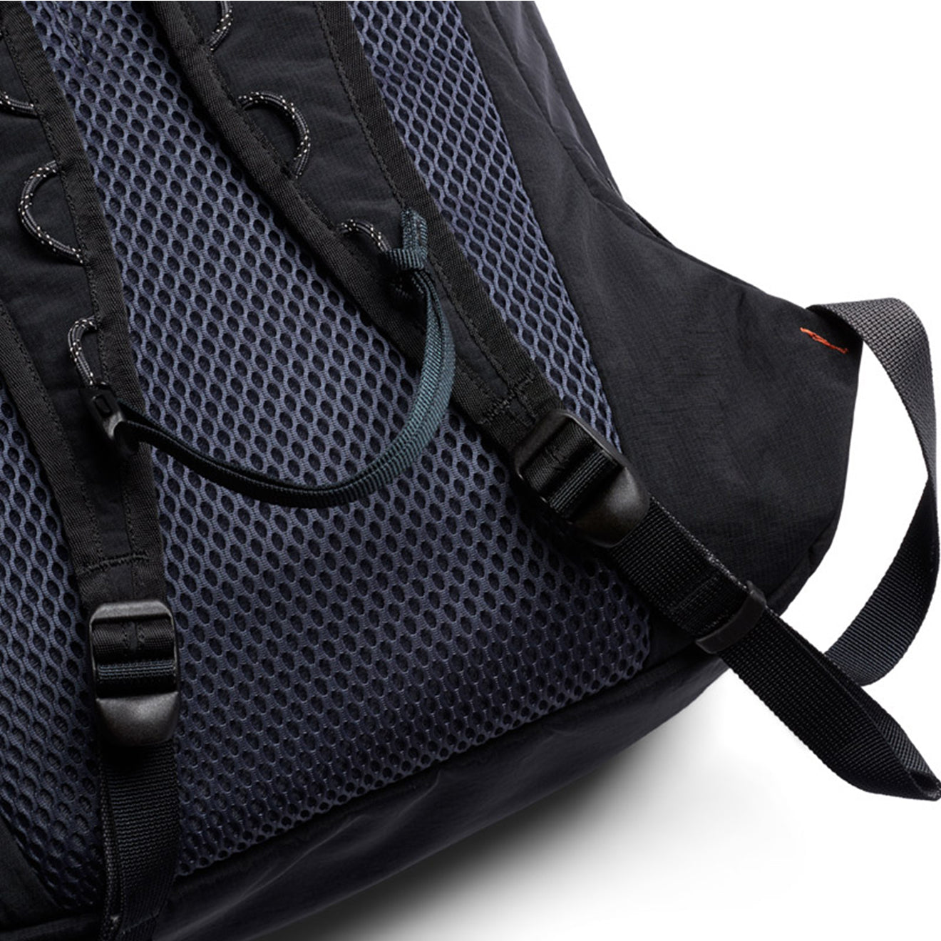 Bellroy Lite Daypack 20L Black - The Sporting Lodge