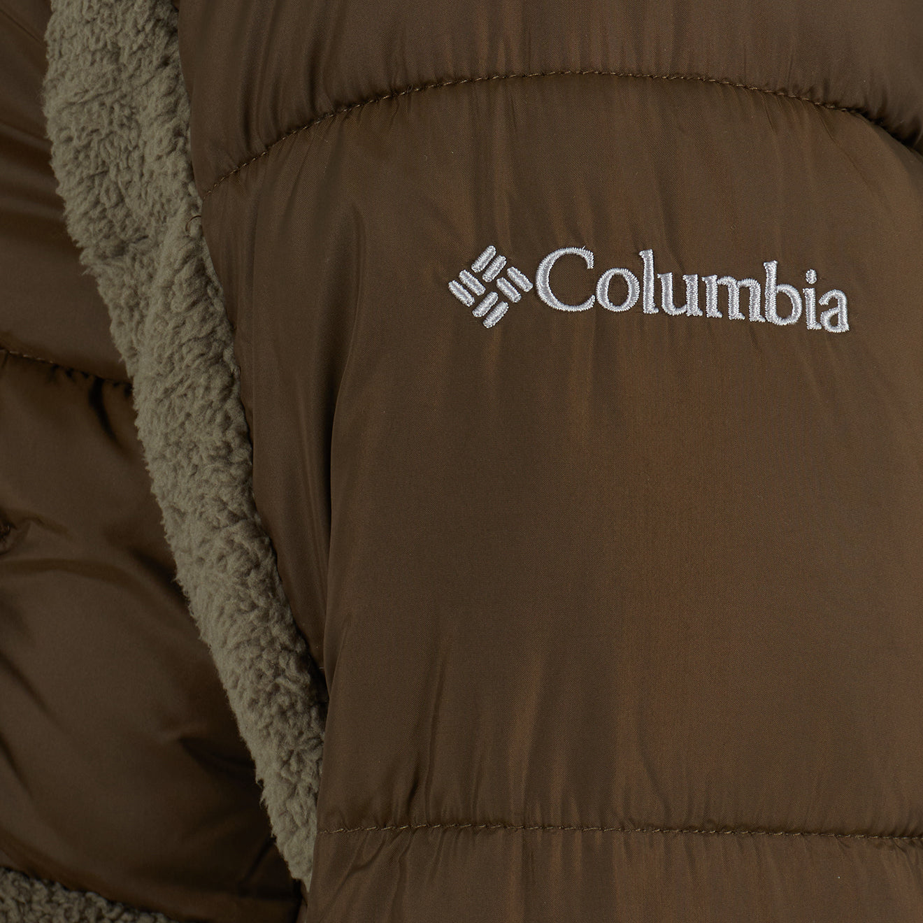 Columbia lake 22 hybrid on sale