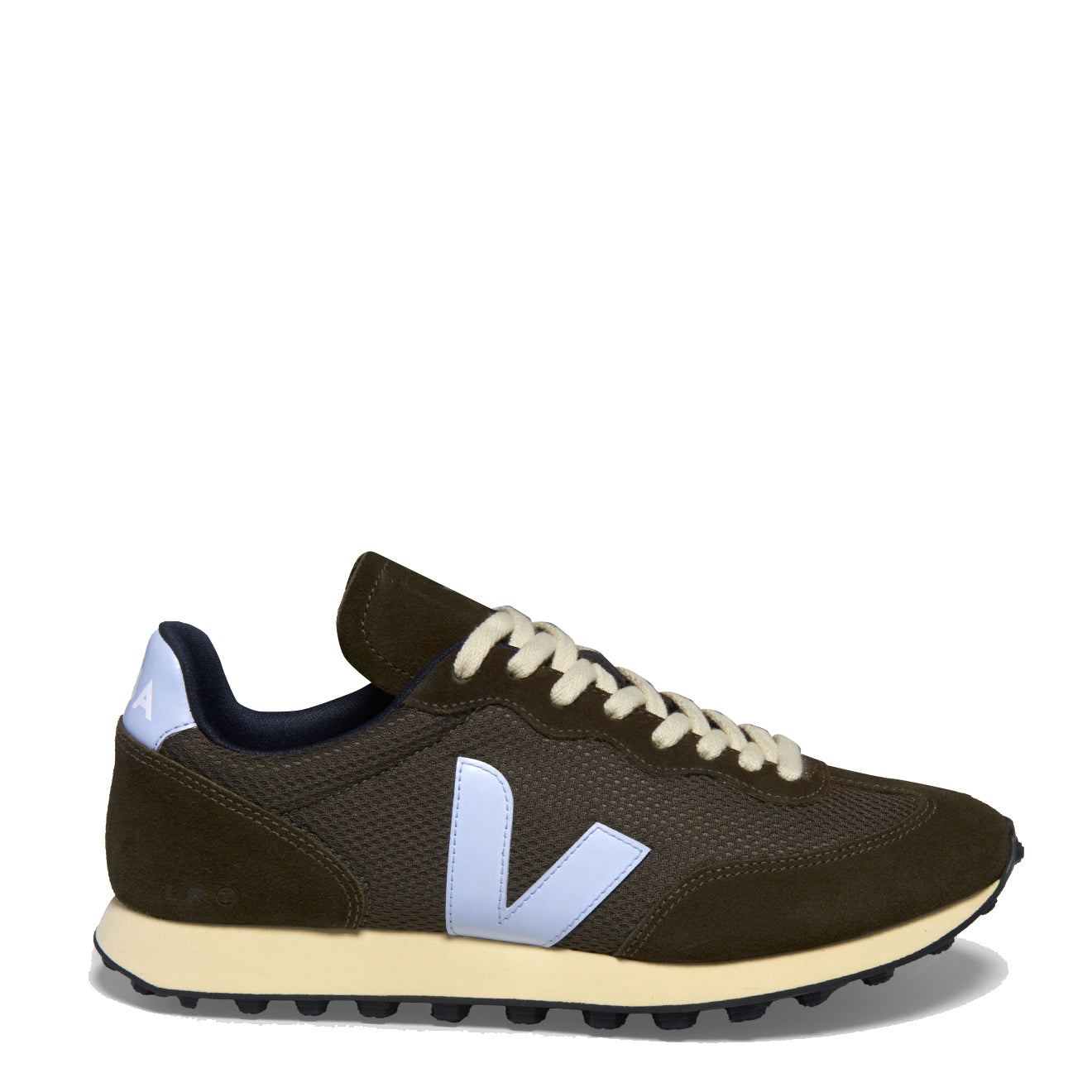 Veja Rio Branco Alveomesh Trainer Eagle Swan