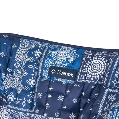 Helinox Seat Warmer Blue Bandanna / Red Bandanna - The Sporting Lodge