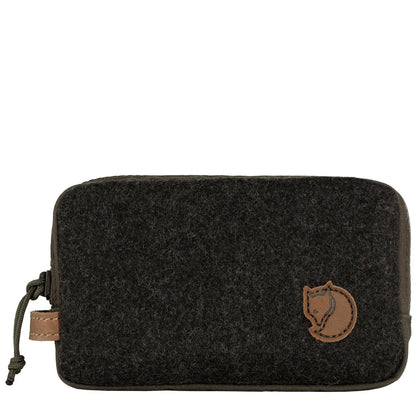 Fjallraven Varmland 20 Bullet Pouch Dark Olive / Brown - The Sporting Lodge