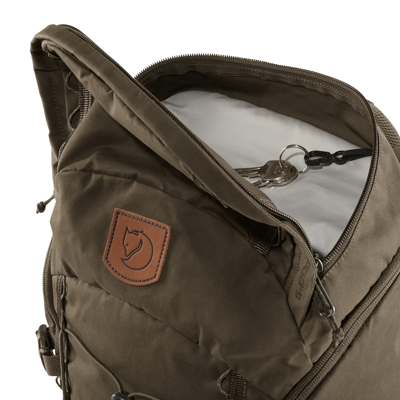 Fjallraven Singi 28 Backpack Dark Olive - The Sporting Lodge