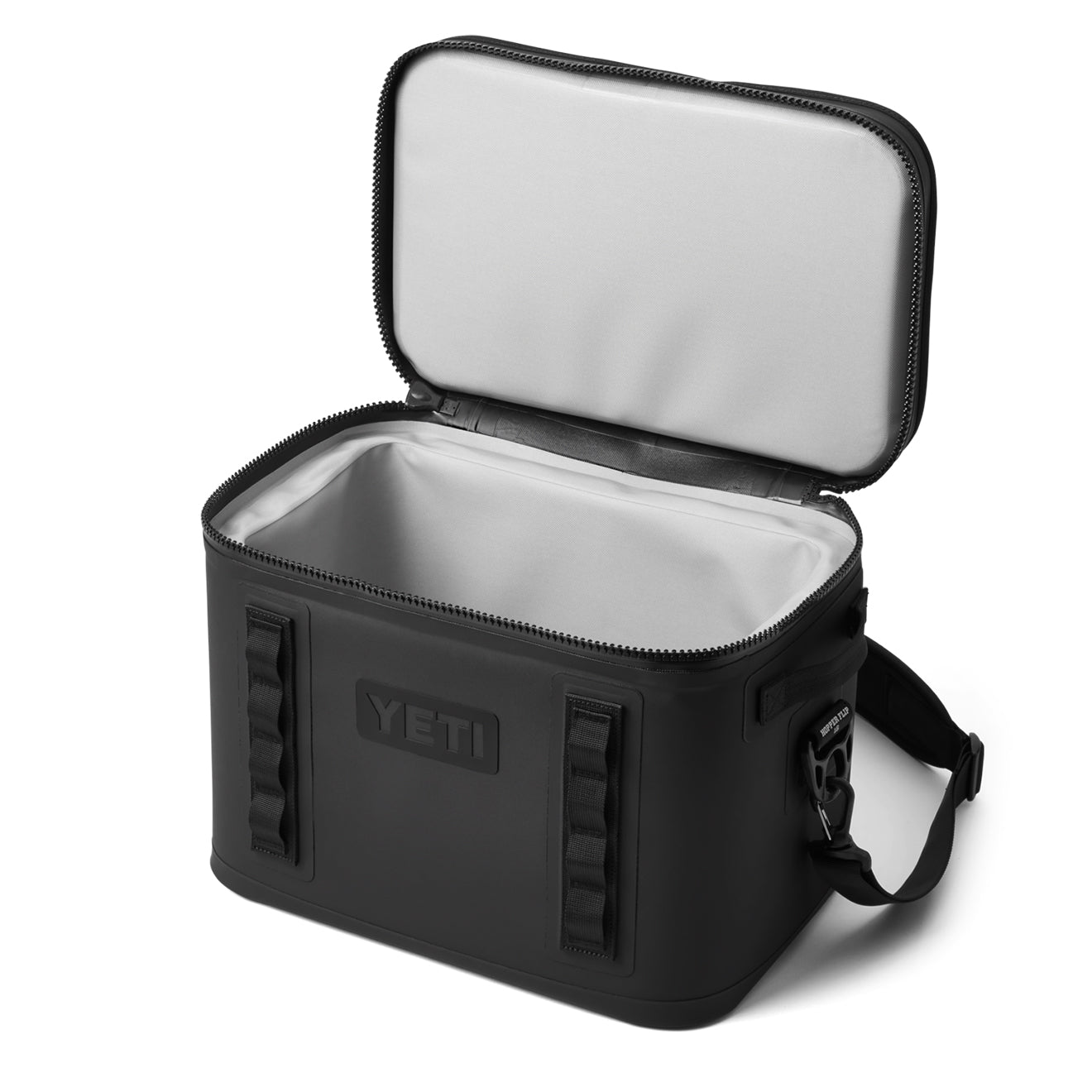 Yeti cheapest Hopper Flip 18 Soft Cooler-CHARCOAL